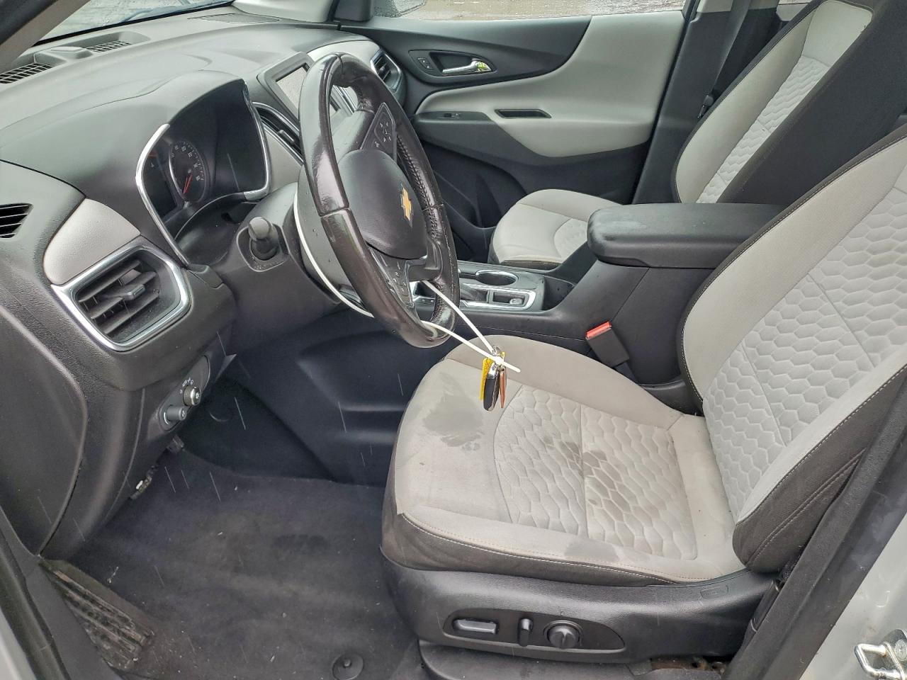2019 CHEVROLET EQUINOX LT photo 7