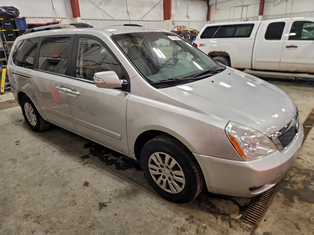 2012 KIA SEDONA photo 13