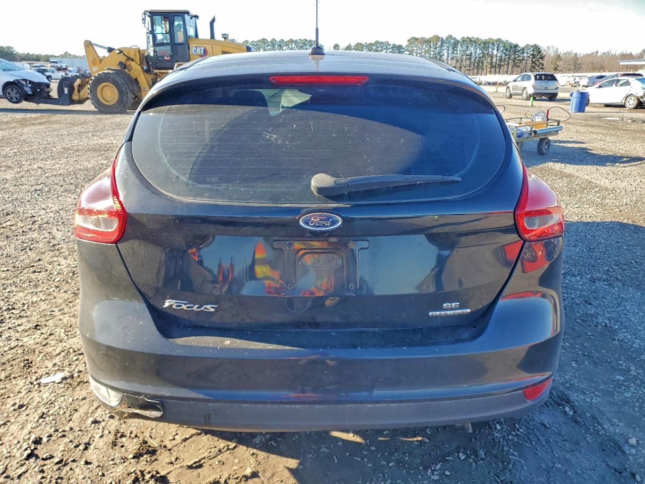 2017 FORD FOCUS SE photo 6