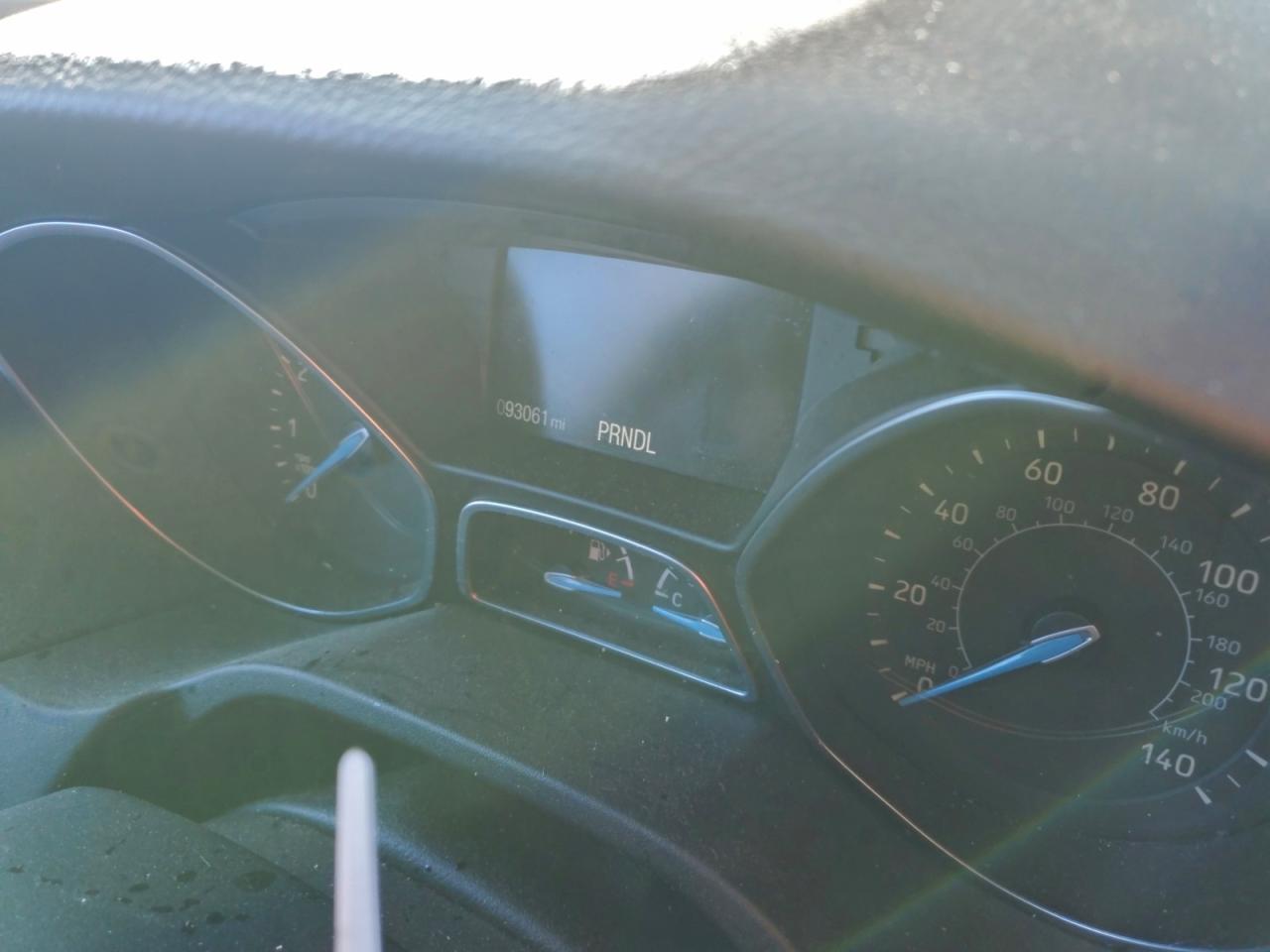 2017 FORD FOCUS SE photo 9
