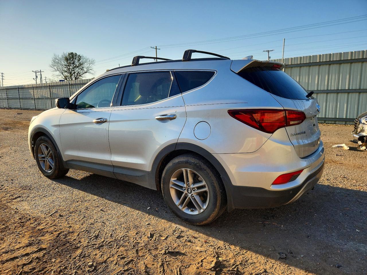 2018 HYUNDAI SANTA FE SPORT photo 2