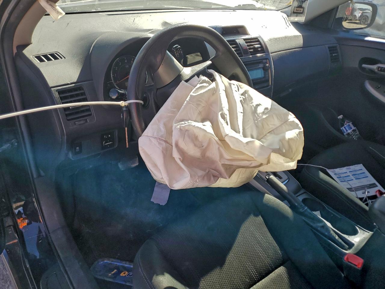 2012 TOYOTA COROLLA BASE photo 8