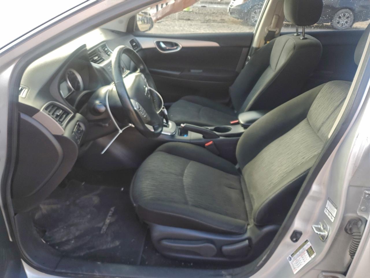 2015 NISSAN SENTRA S photo 19