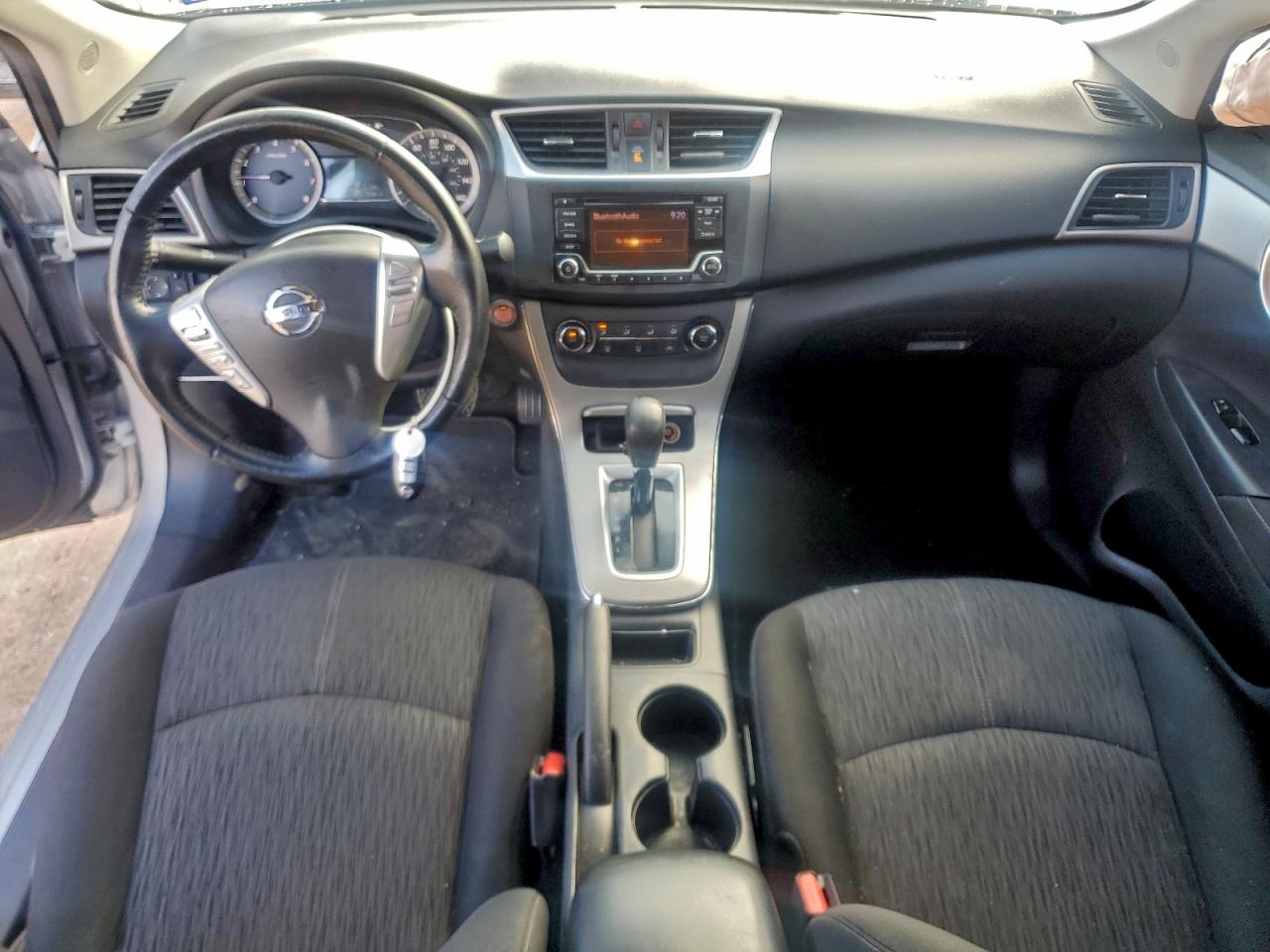 2015 NISSAN SENTRA S photo 22