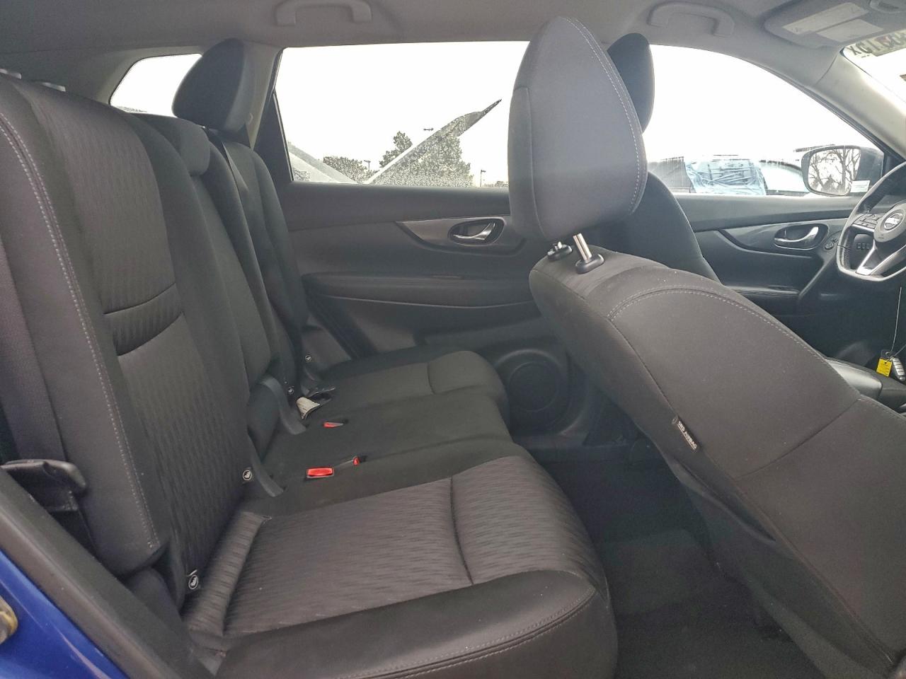2018 NISSAN ROGUE S photo 11