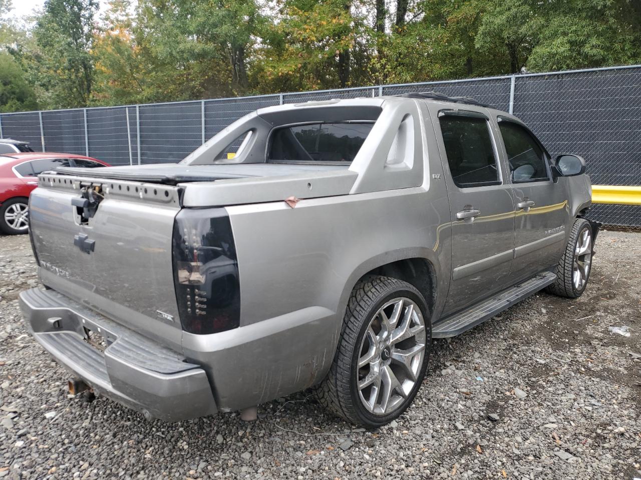 2007 CHEVROLET AVALANCHE K1500 photo 3