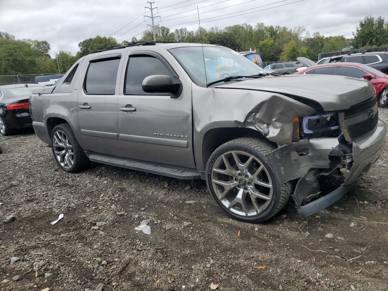2007 CHEVROLET AVALANCHE K1500 photo 4