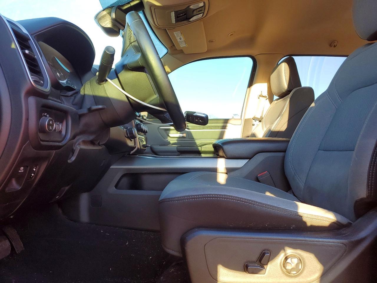 2019 RAM 1500 BIG HORN/LONE STAR photo 7