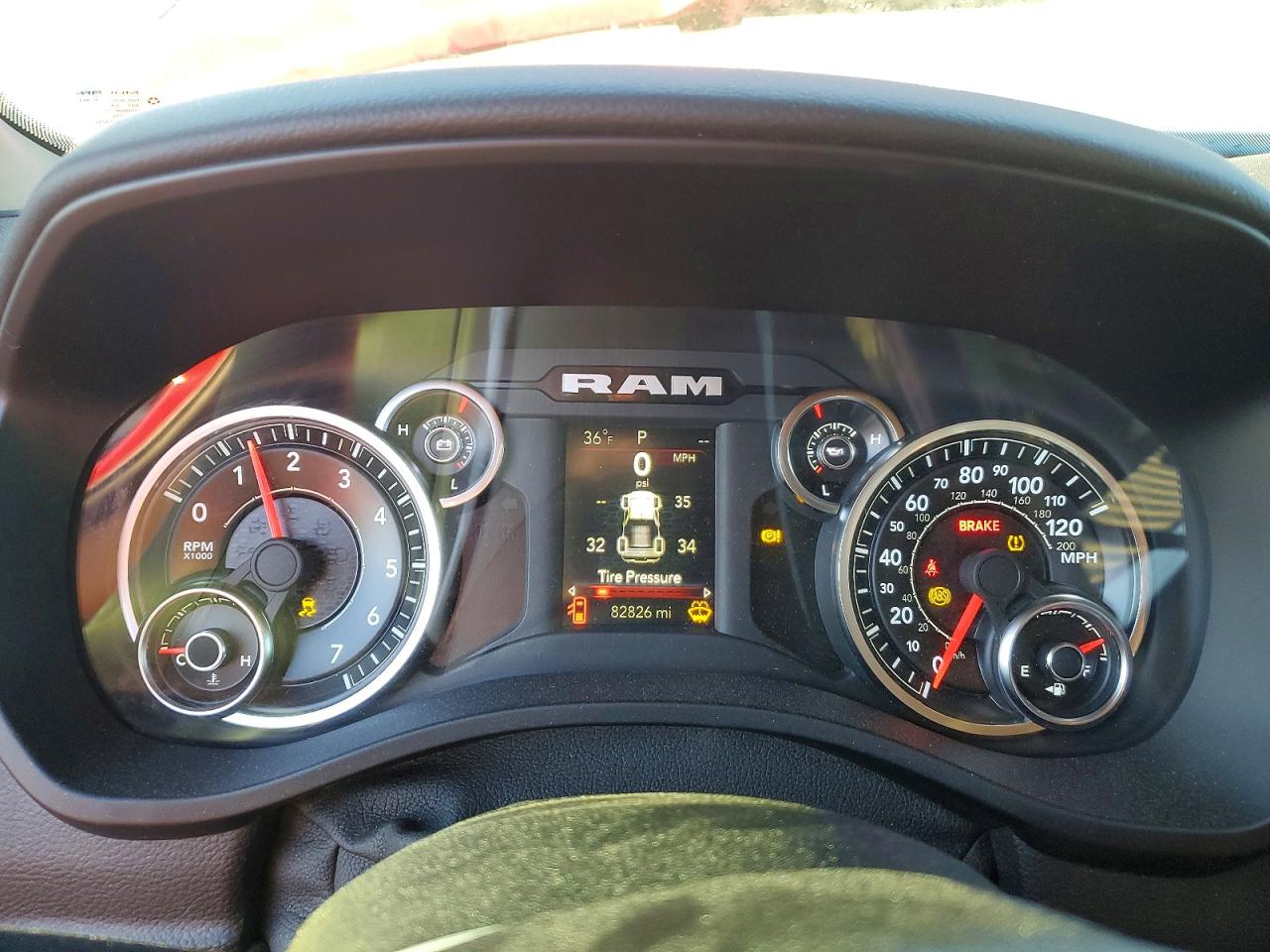 2019 RAM 1500 BIG HORN/LONE STAR photo 9