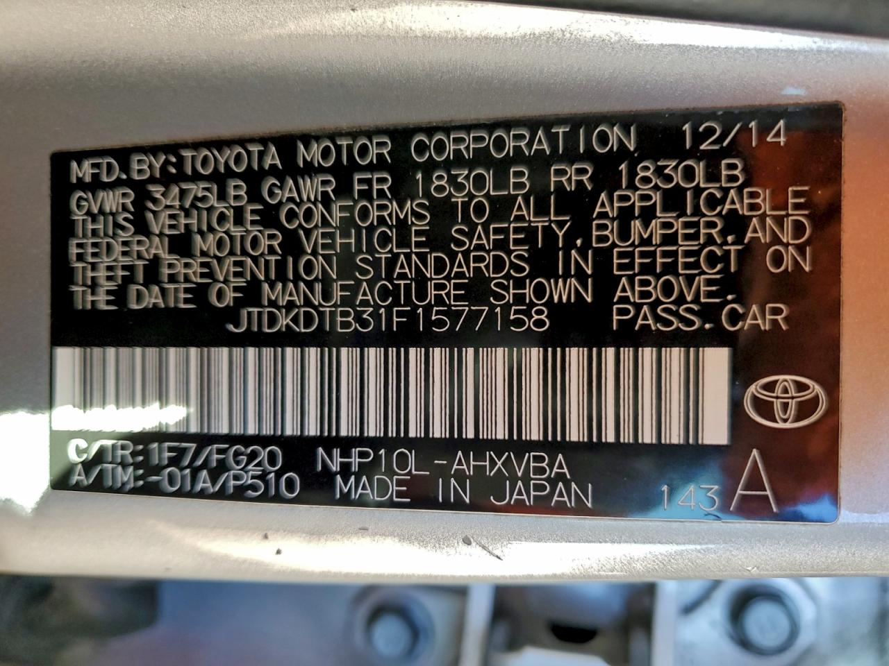2015 TOYOTA PRIUS C photo 12