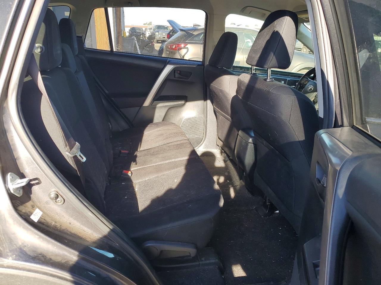 2017 TOYOTA RAV4 LE photo 21
