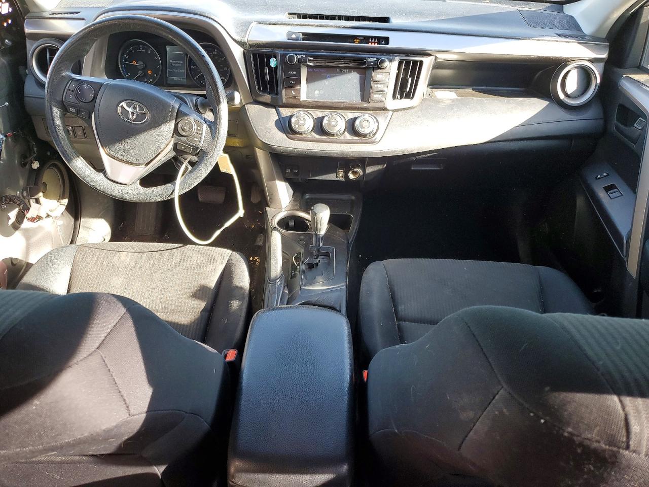 2017 TOYOTA RAV4 LE photo 15