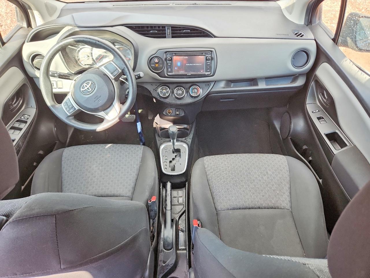 2017 TOYOTA YARIS L photo 15