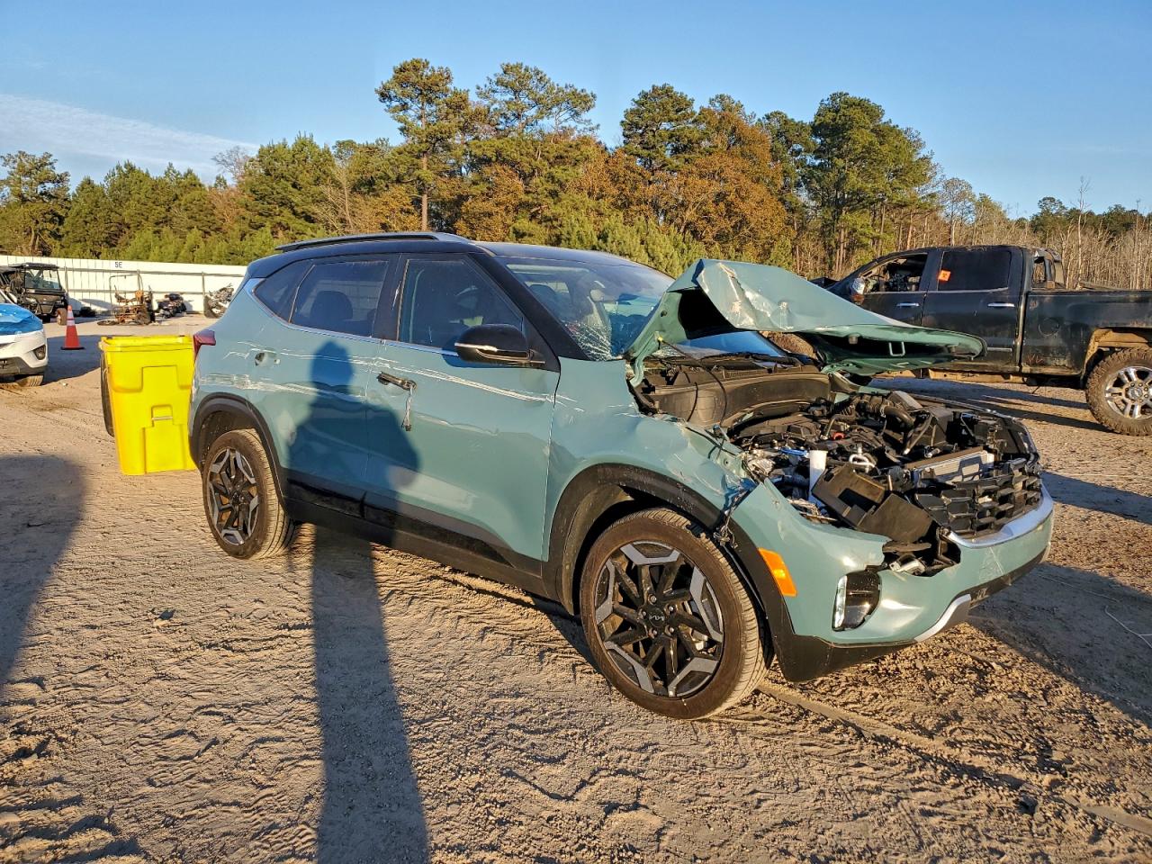 2025 KIA SELTOS SX photo 4