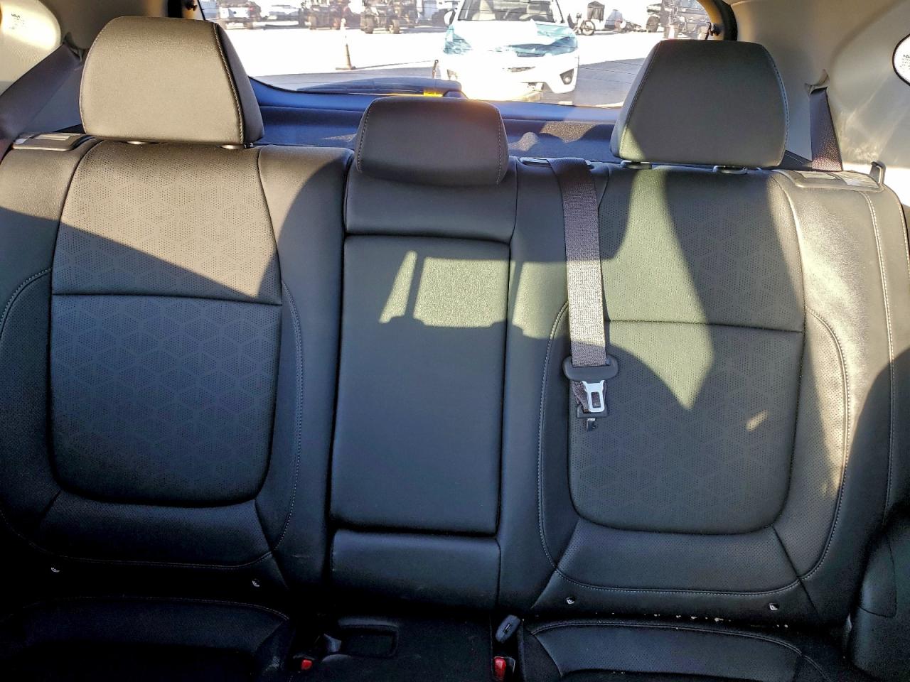2025 KIA SELTOS SX photo 10
