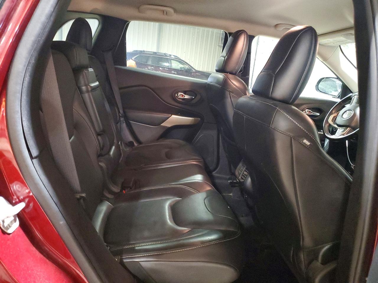 2018 JEEP CHEROKEE LIMITED photo 11