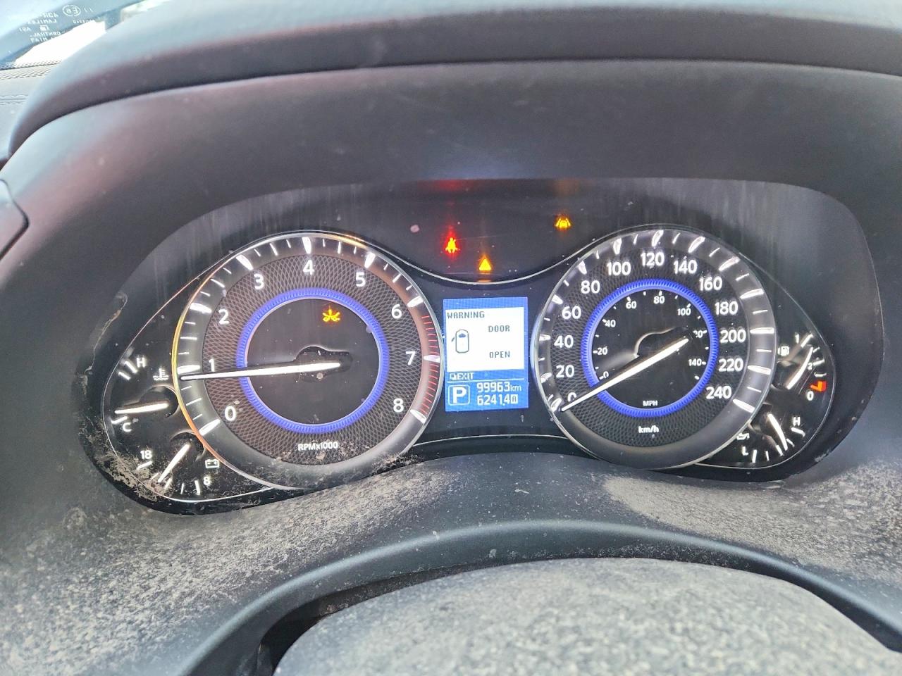 2019 INFINITI QX80 LUXE photo 9