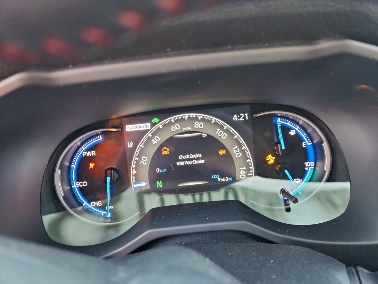 2024 TOYOTA RAV4 PRIME SE photo 9