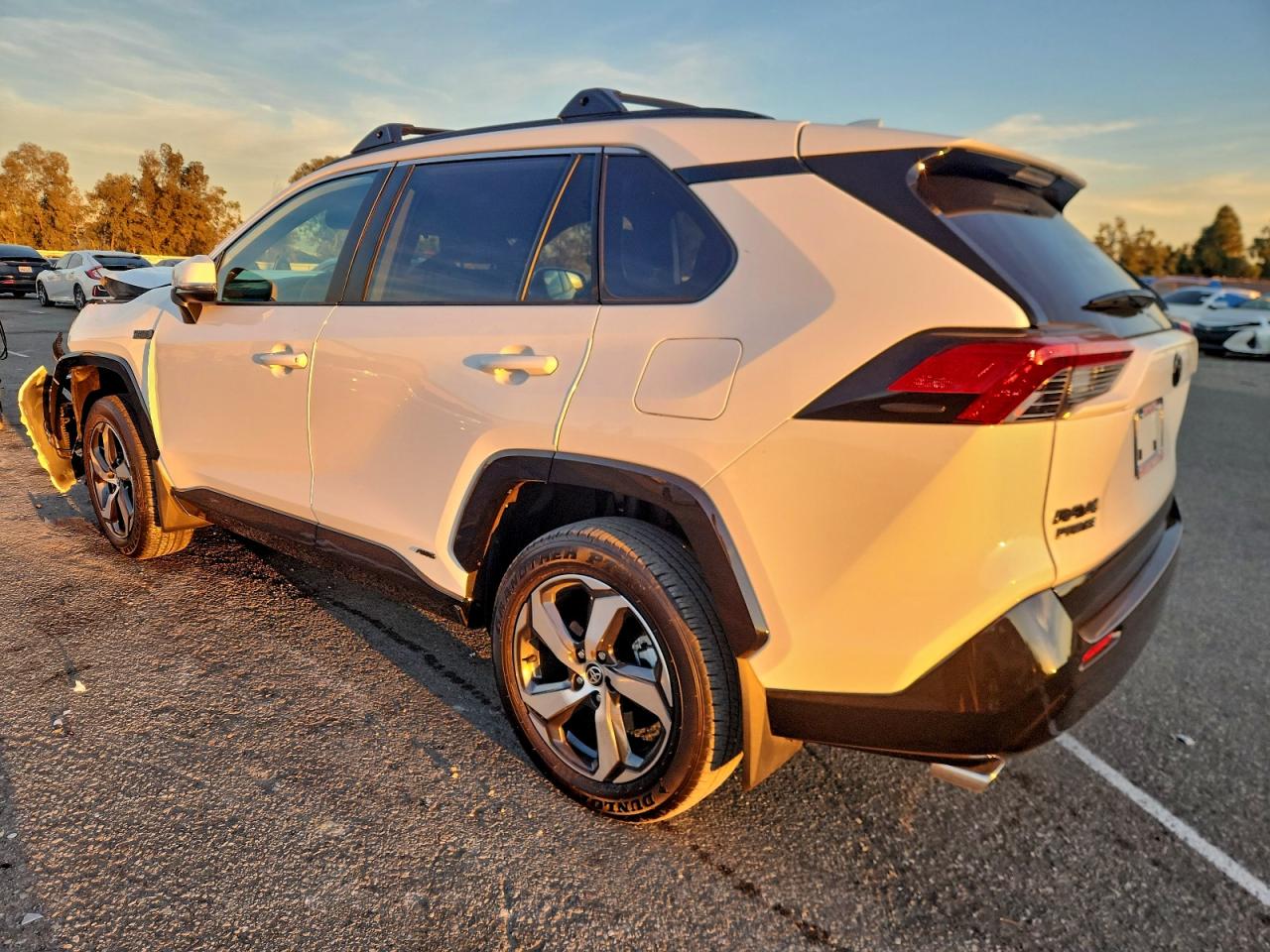 2024 TOYOTA RAV4 PRIME SE photo 2