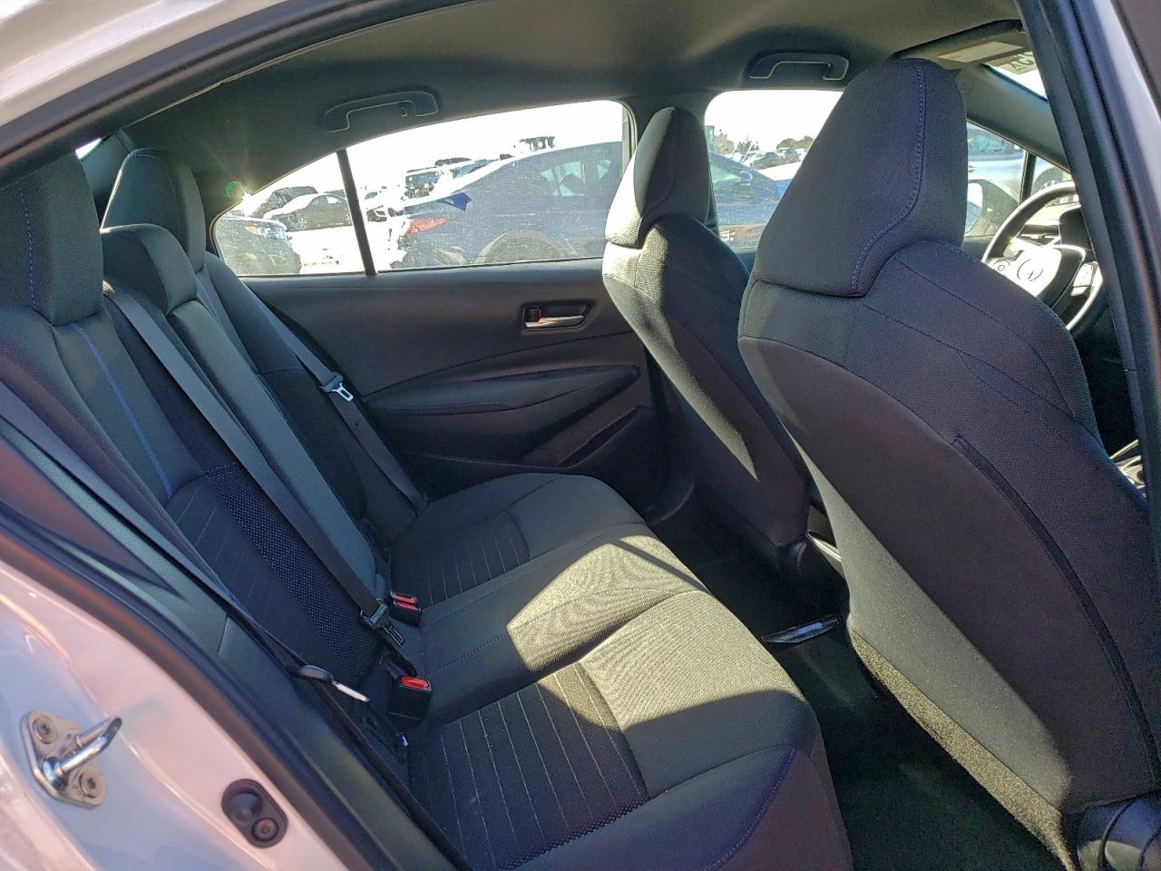2022 TOYOTA COROLLA SE photo 10