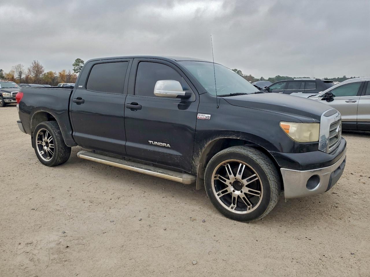 2008 TOYOTA TUNDRA CREWMAX photo 4
