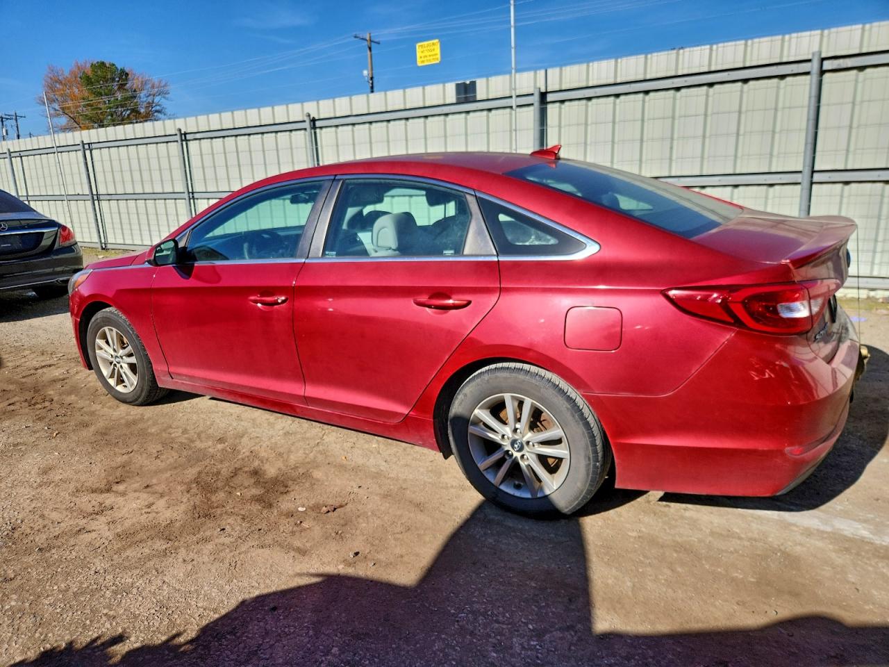 2017 HYUNDAI SONATA SE photo 4