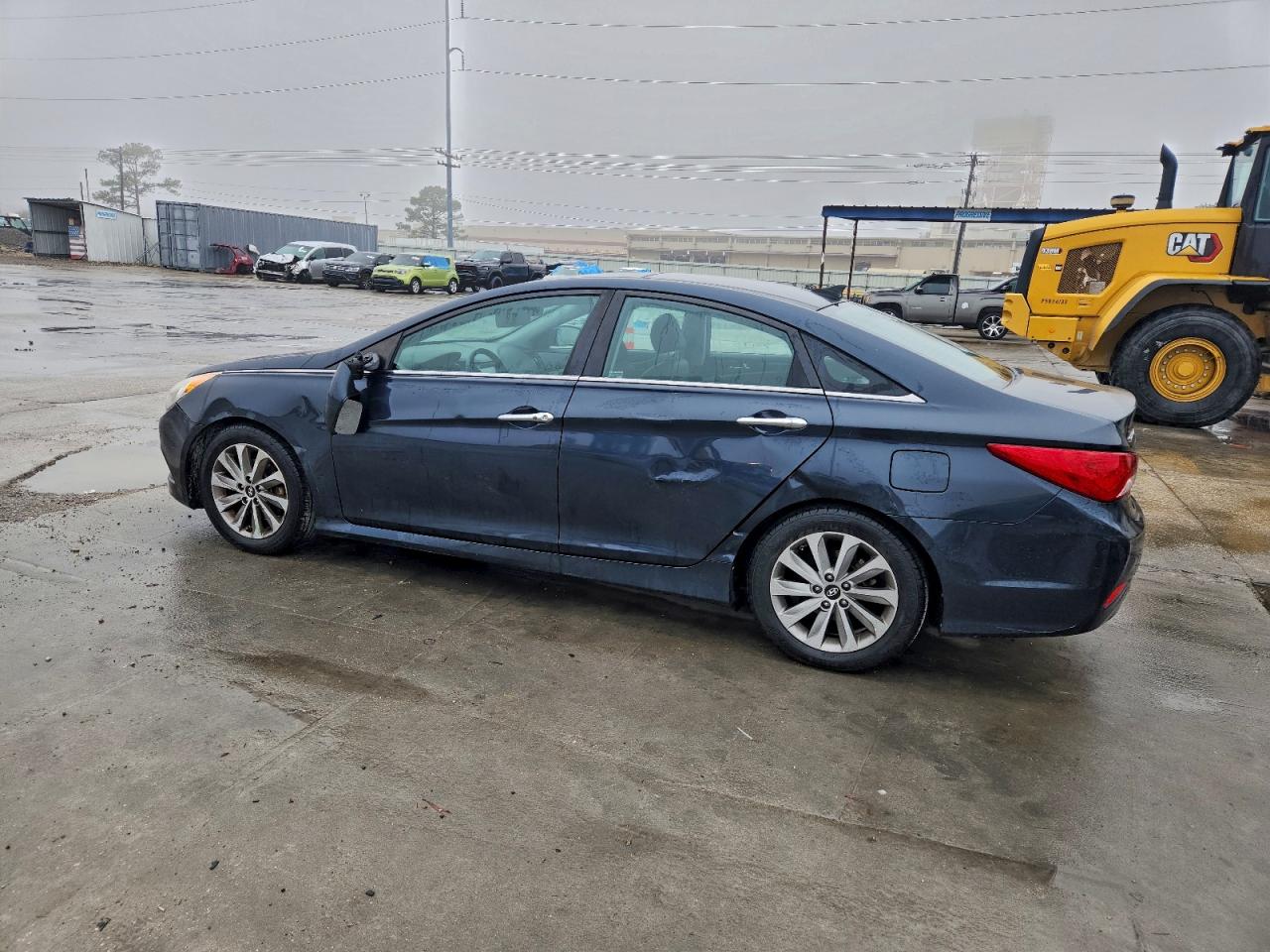 2014 HYUNDAI SONATA SE photo 2