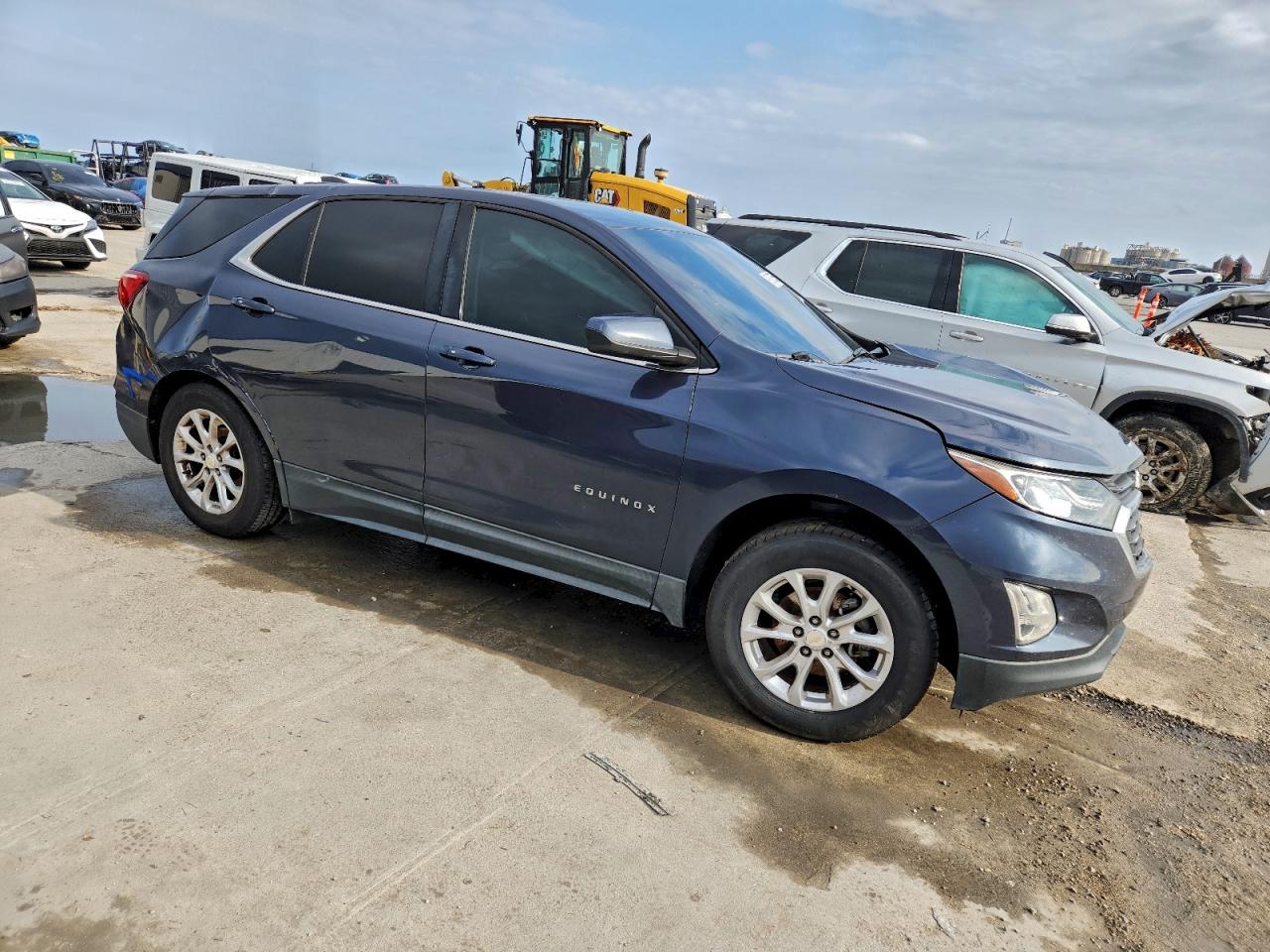 2018 CHEVROLET EQUINOX LT photo 4