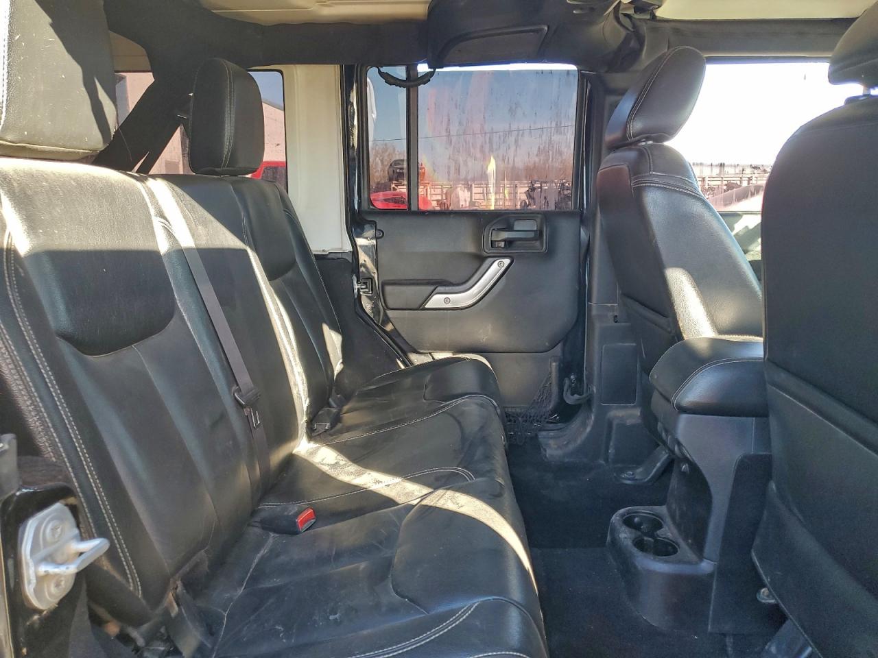 2015 JEEP WRANGLER UNLIMITED RUBICON photo 11
