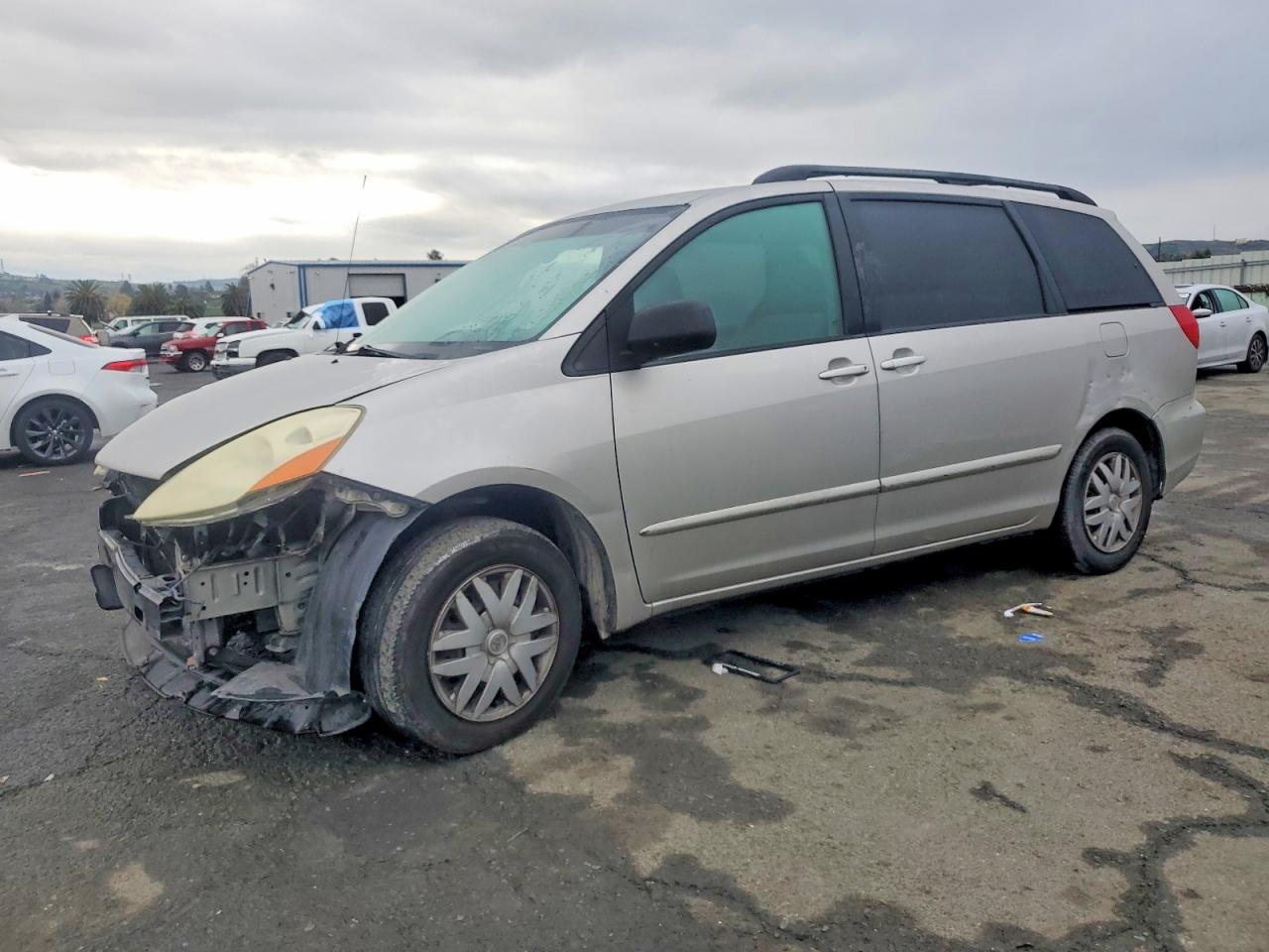 2006 TOYOTA SIENNA
