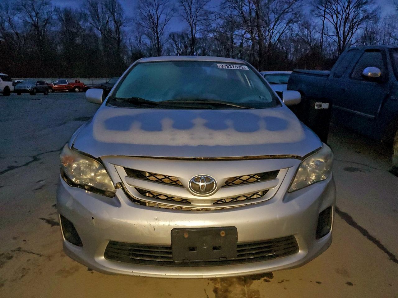 2012 TOYOTA COROLLA BASE photo 5