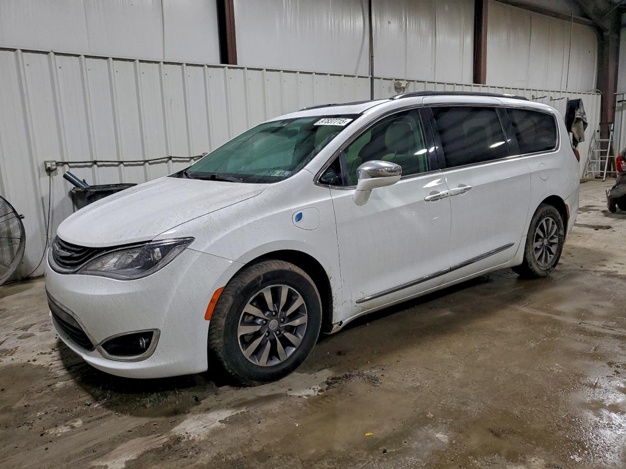 2019 CHRYSLER PACIFICA