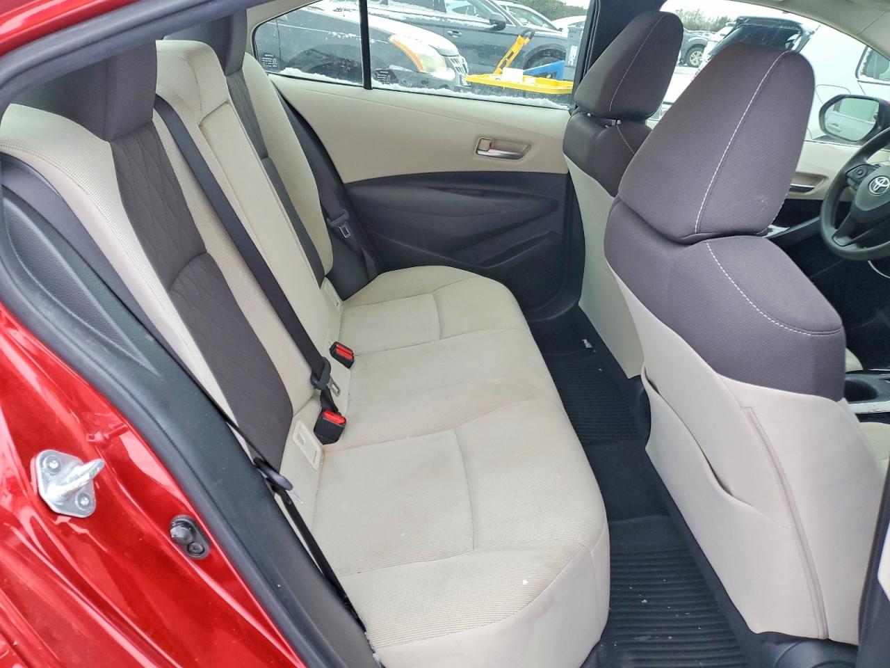 2020 TOYOTA COROLLA LE photo 10
