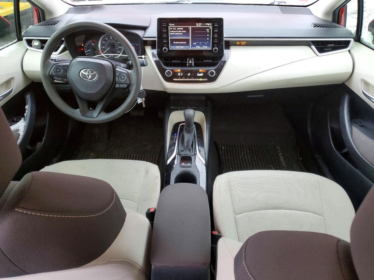 2020 TOYOTA COROLLA LE photo 8
