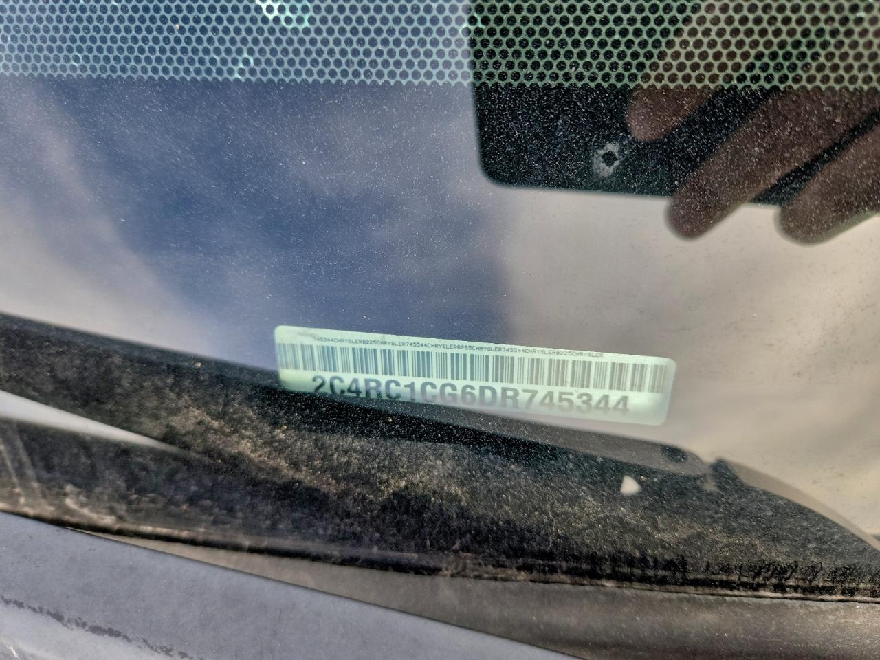 2013 CHRYSLER TOWN & COUNTRY TOURING L photo 13