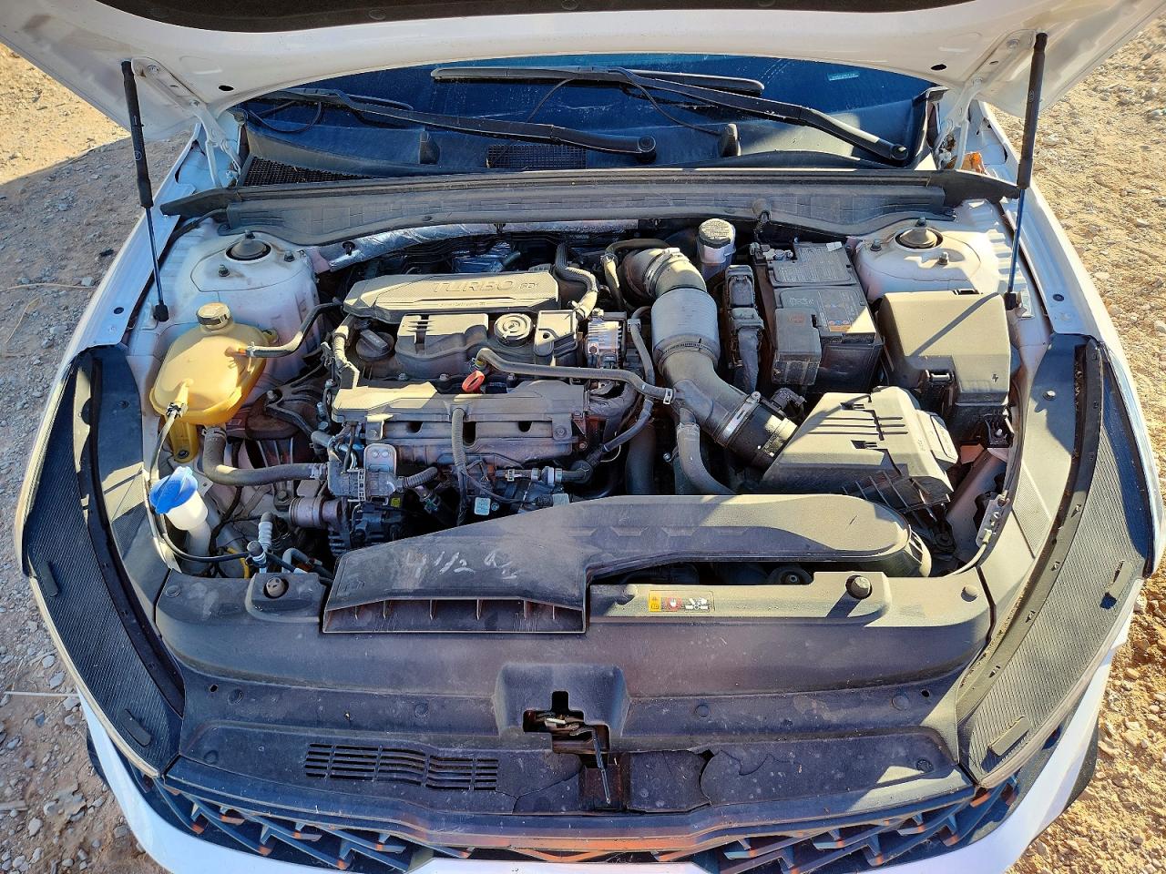 2023 KIA K5 GT LINE photo 11