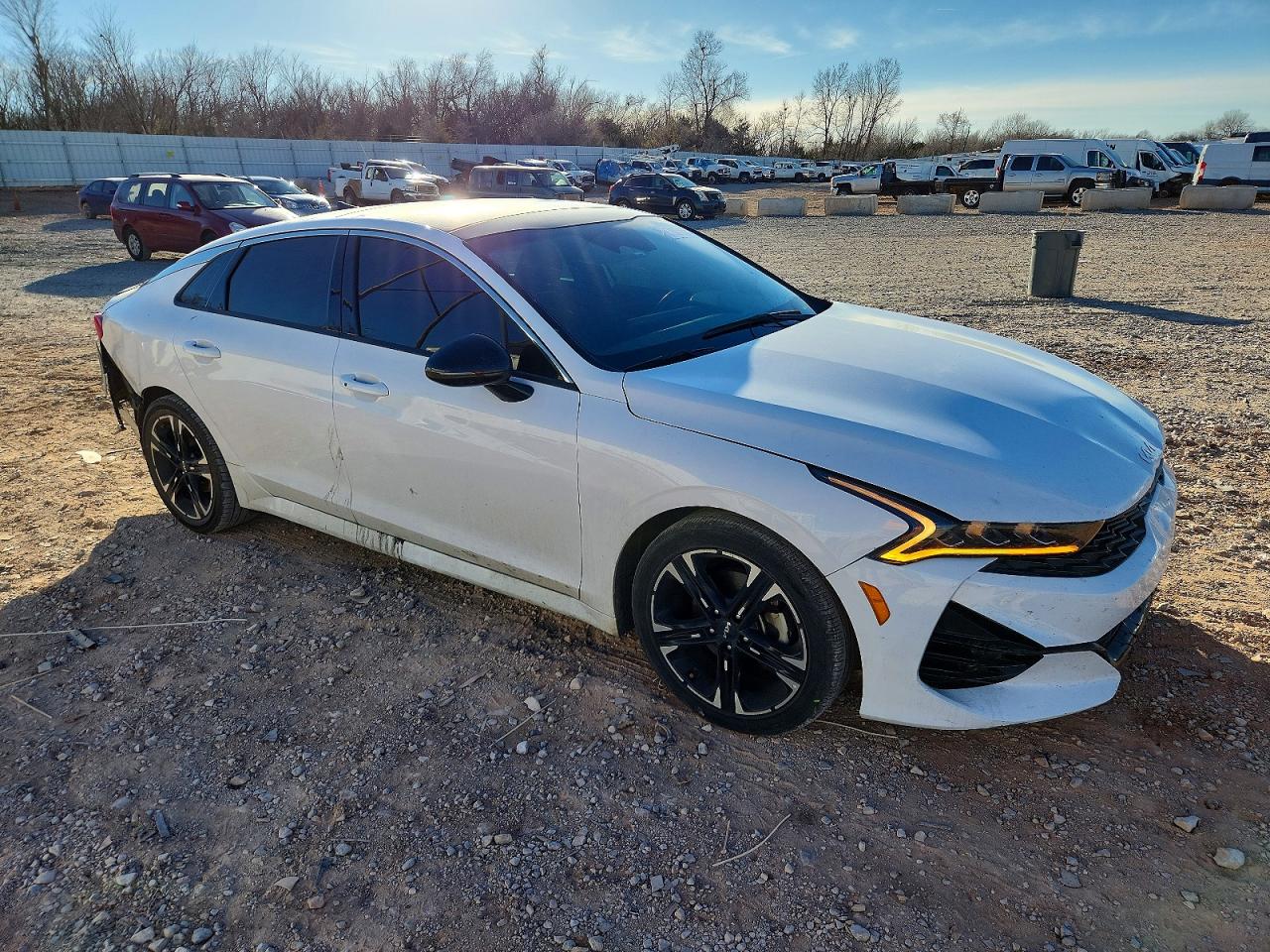 2023 KIA K5 GT LINE photo 4