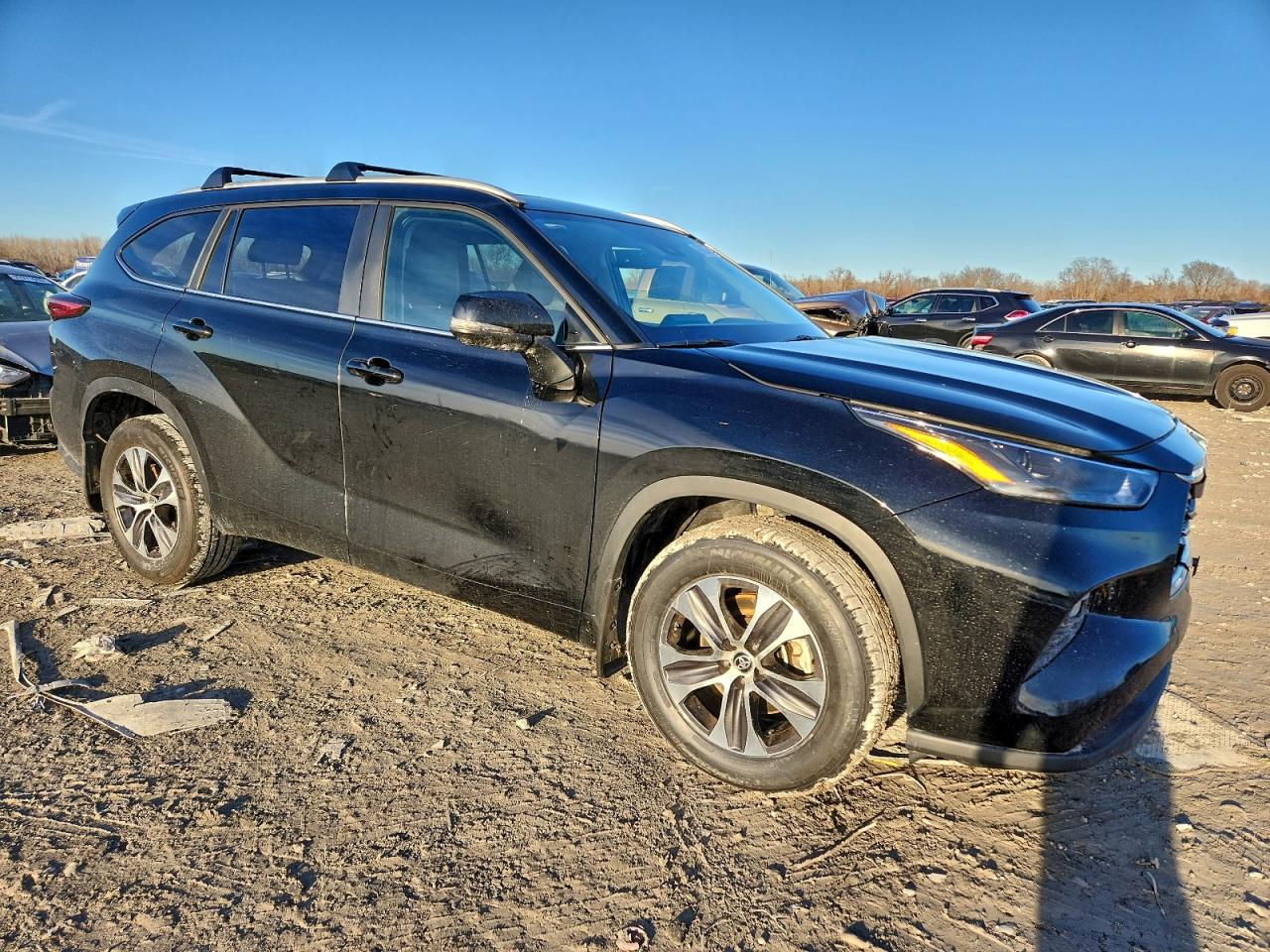 2023 TOYOTA HIGHLANDER L photo 4