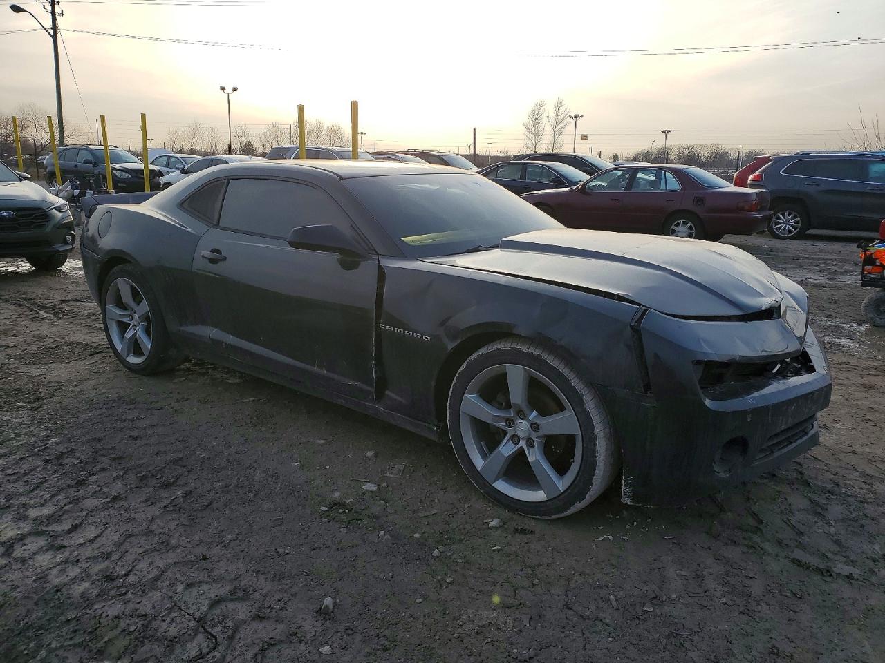 2013 CHEVROLET CAMARO LS photo 4
