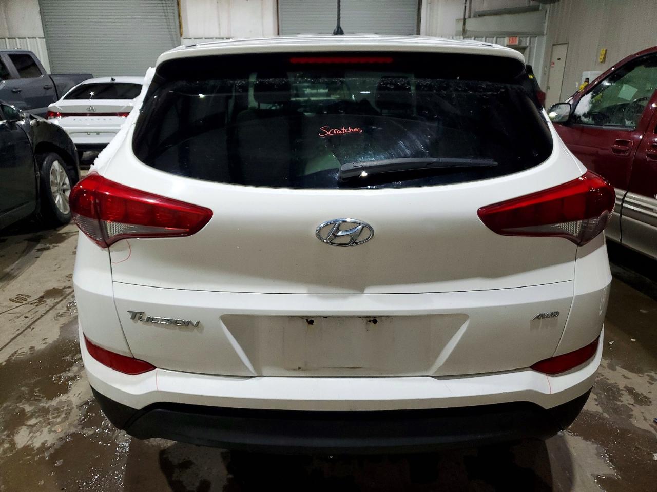 2018 HYUNDAI TUCSON SE photo 6