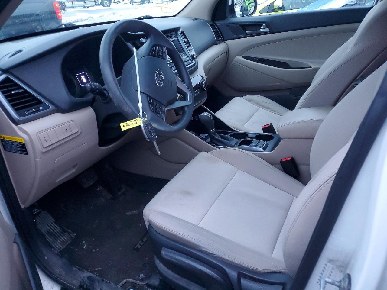 2018 HYUNDAI TUCSON SE photo 7
