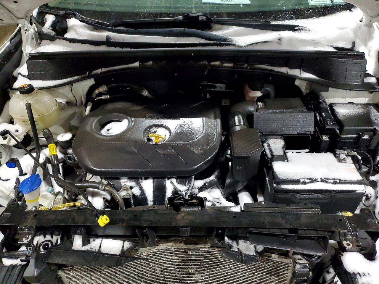 2018 HYUNDAI TUCSON SE photo 11