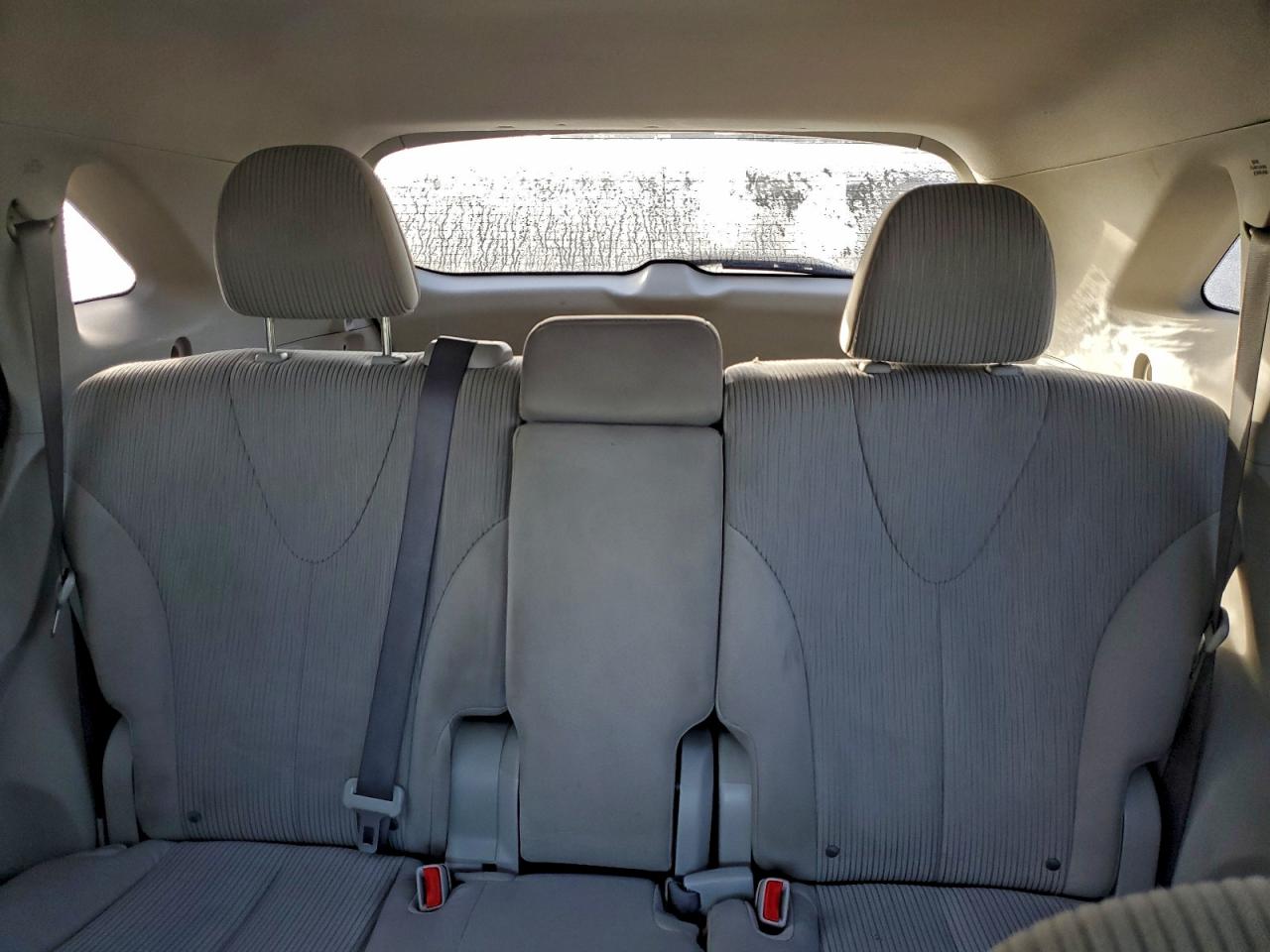 2010 TOYOTA VENZA photo 10