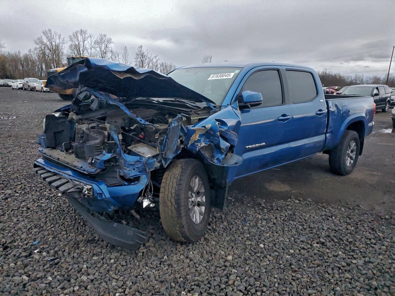 2017 TOYOTA TACOMA