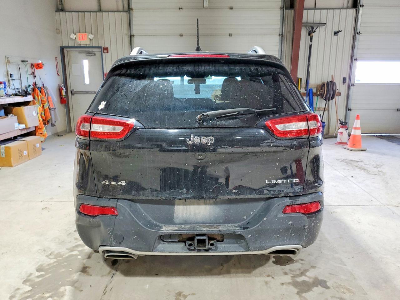 2016 JEEP CHEROKEE LIMITED photo 6