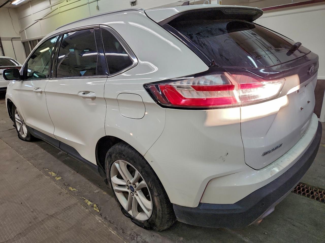 2020 FORD EDGE SEL photo 2