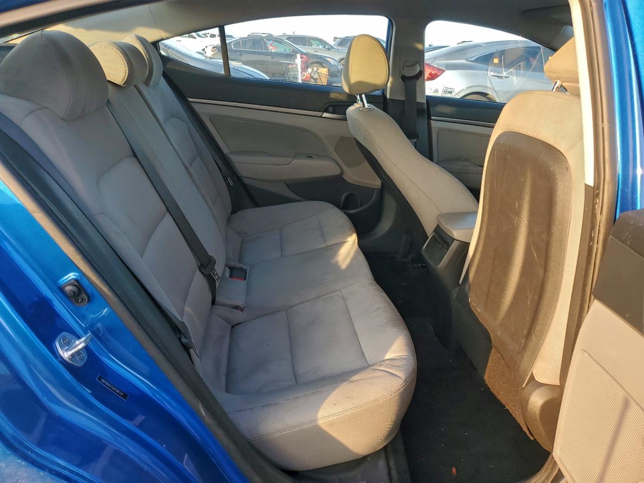2018 HYUNDAI ELANTRA SEL photo 10