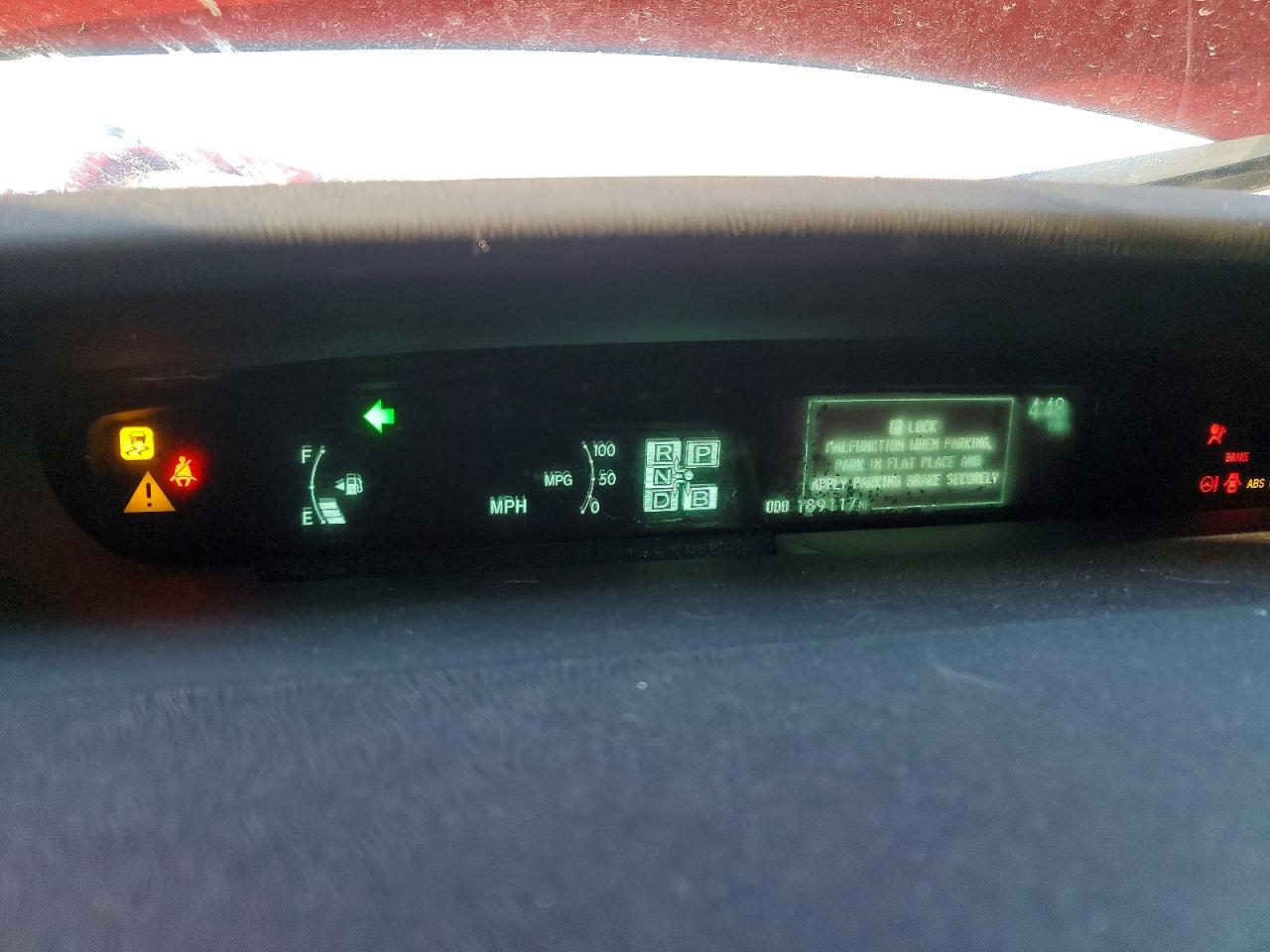2010 TOYOTA PRIUS photo 9