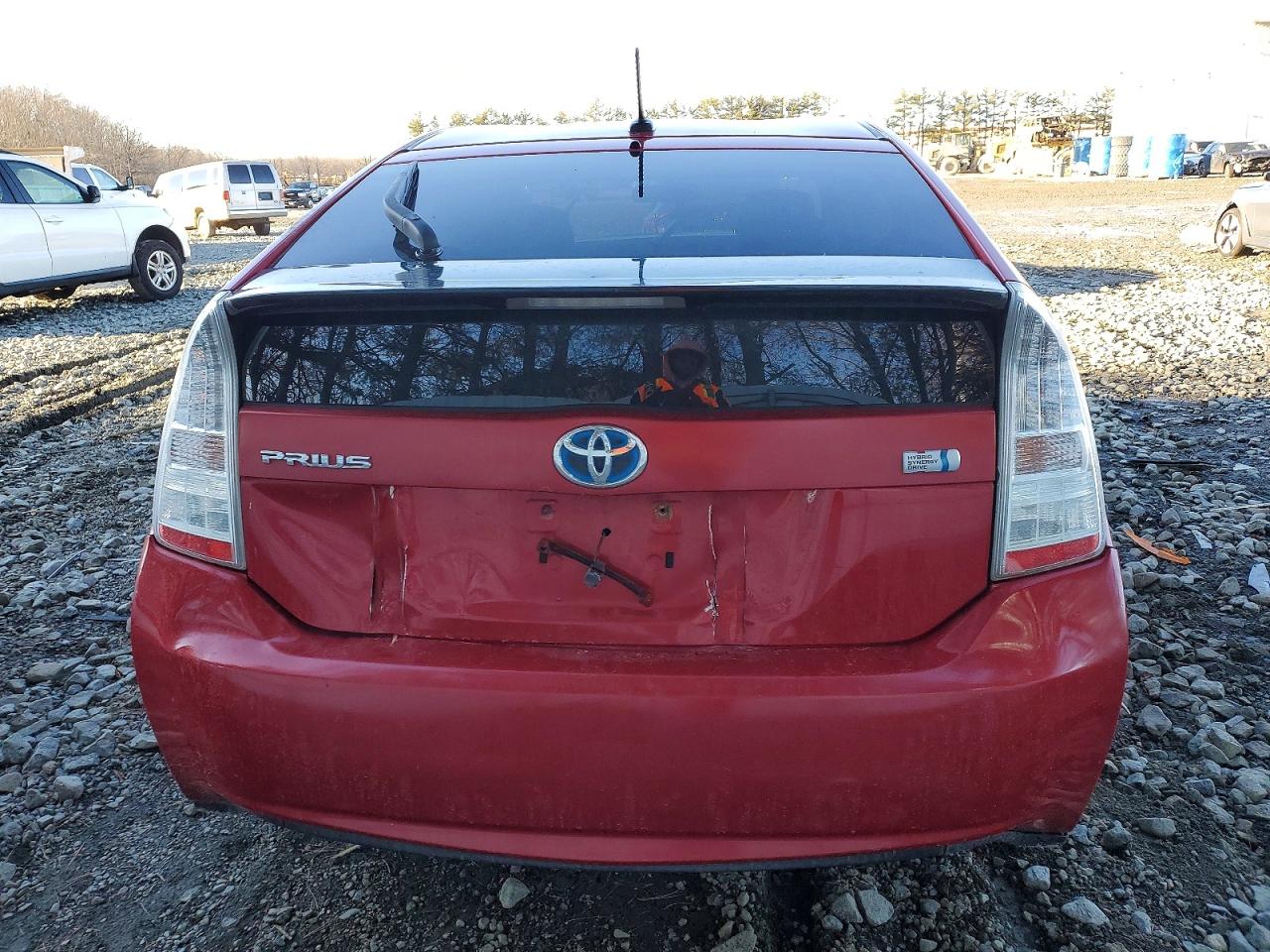 2010 TOYOTA PRIUS photo 6
