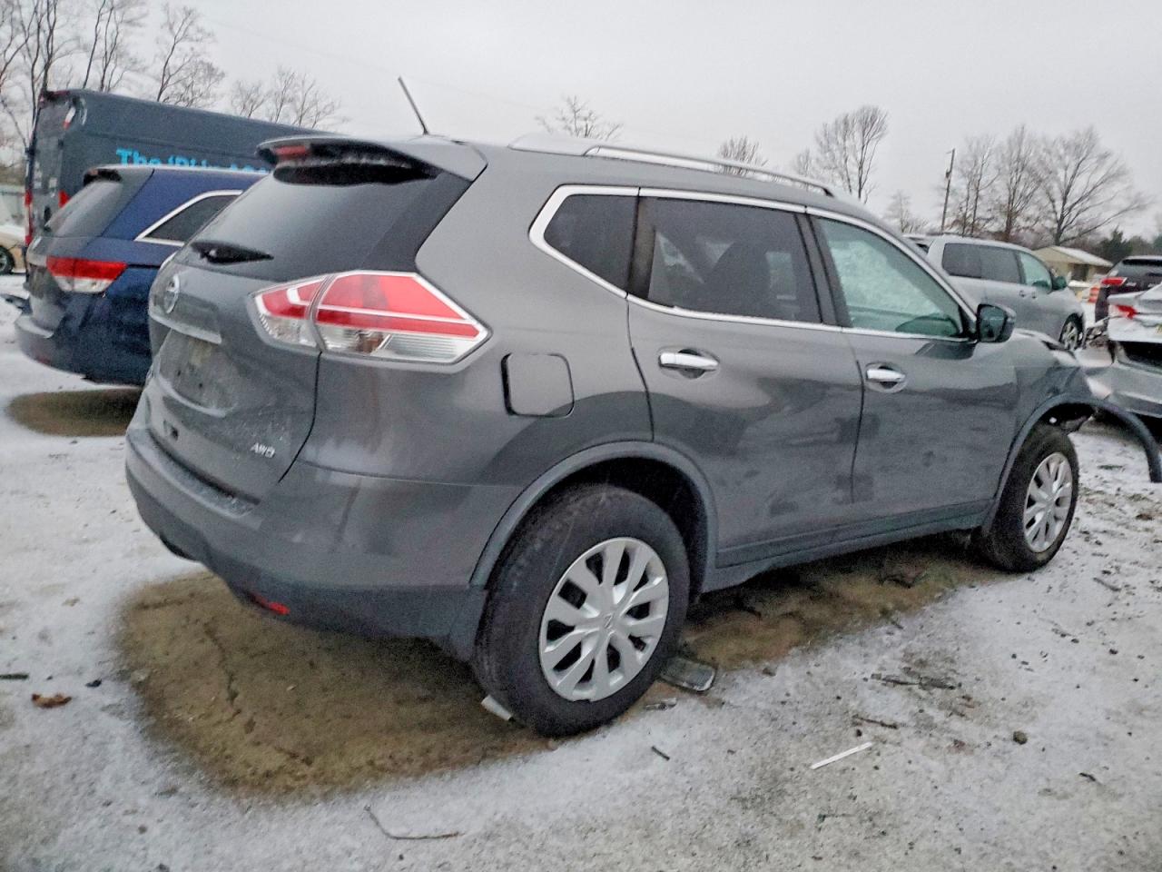 2016 NISSAN ROGUE S photo 3